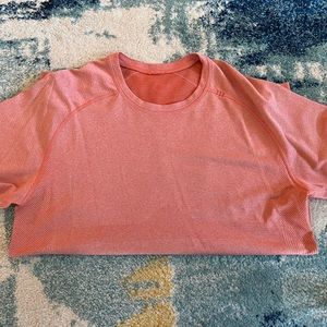 Men’s metal vent tech lululemon